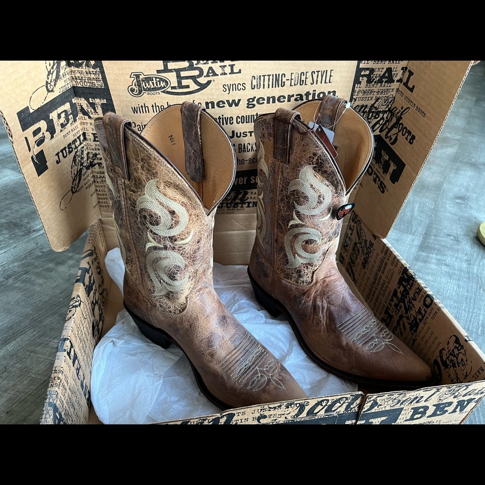 Justin boots